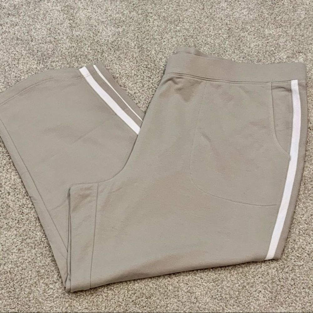NWOT D&Co Cotton Spandex Capris 2XL